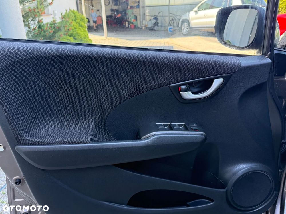 Honda Jazz 1.4 Executive - 16