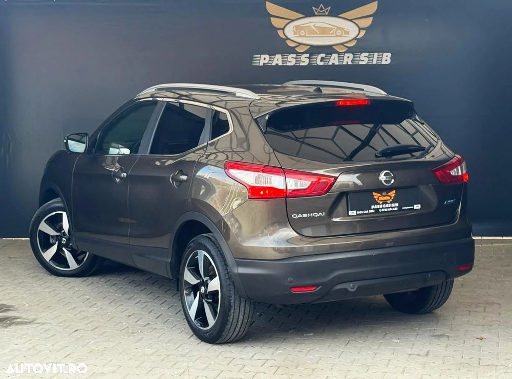 Nissan Qashqai 1.5 DCI Start/Stop N-Connecta - 9