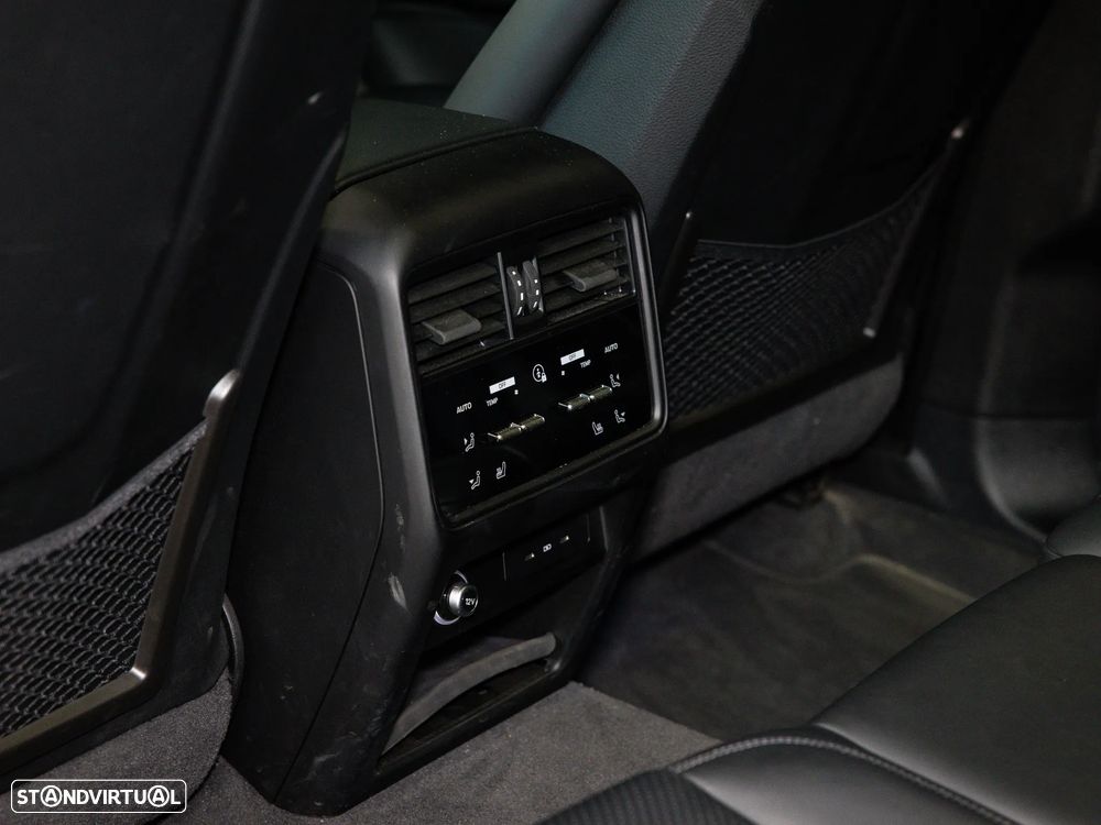 Porsche Cayenne S E-Hybrid - 31