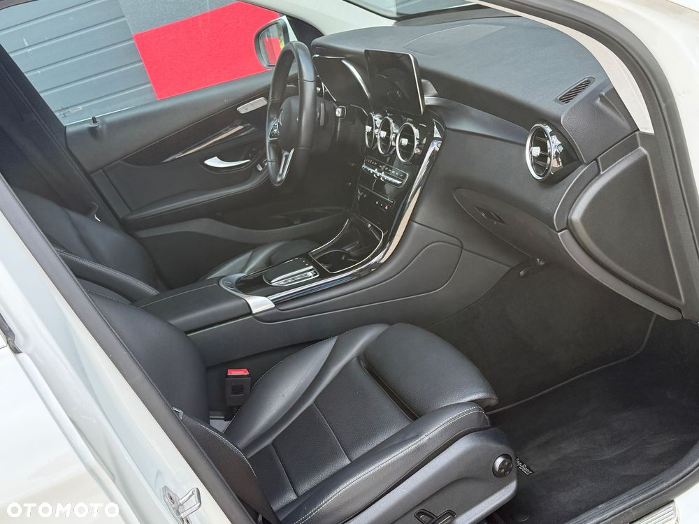 Mercedes-Benz GLC 200 d 4-Matic Business Edition - 20