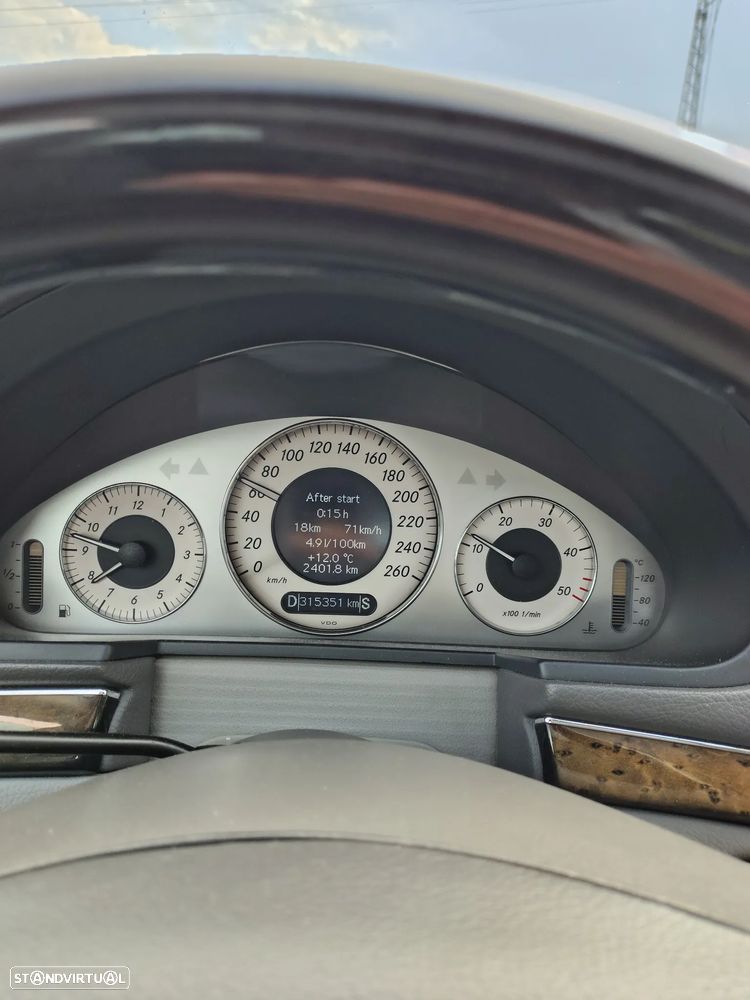 Mercedes-Benz E 320 CDi Avantgarde - 19