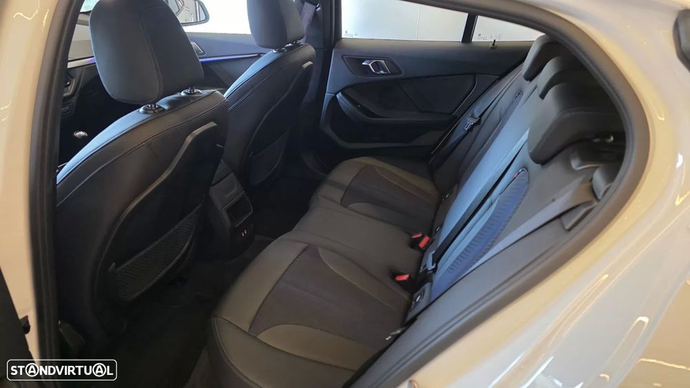 BMW 116 d Pack Desportivo M - 49