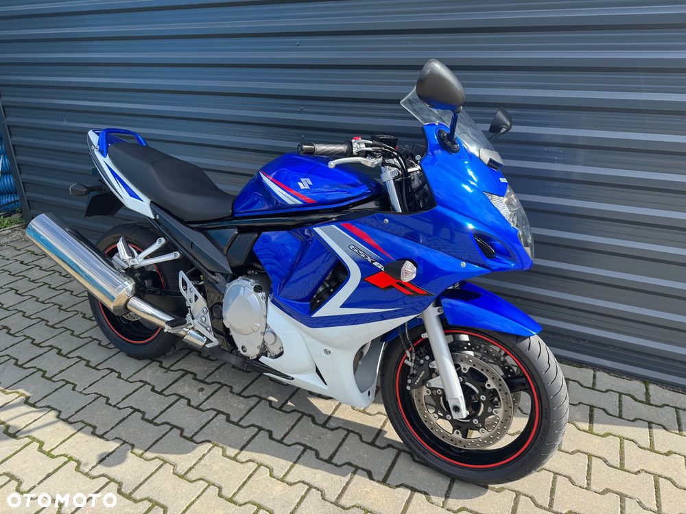 Suzuki GSX