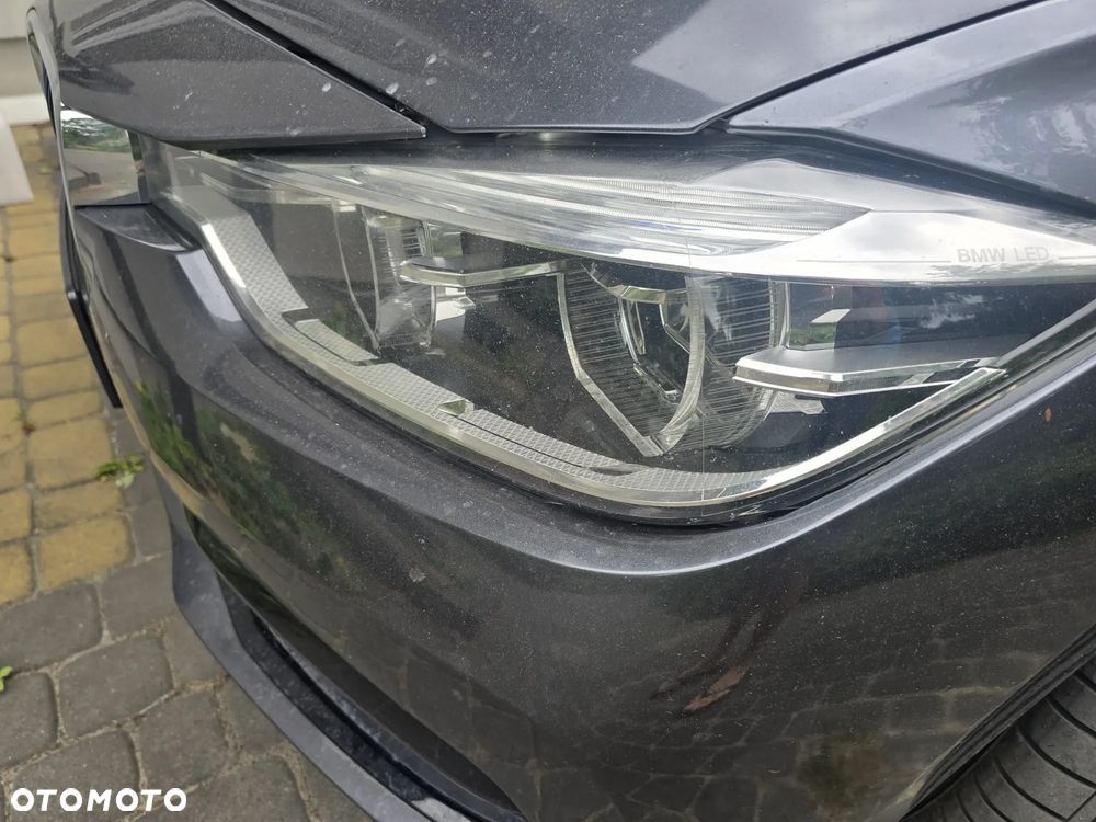 BMW Seria 3 330e iPerformance Sport Line - 16