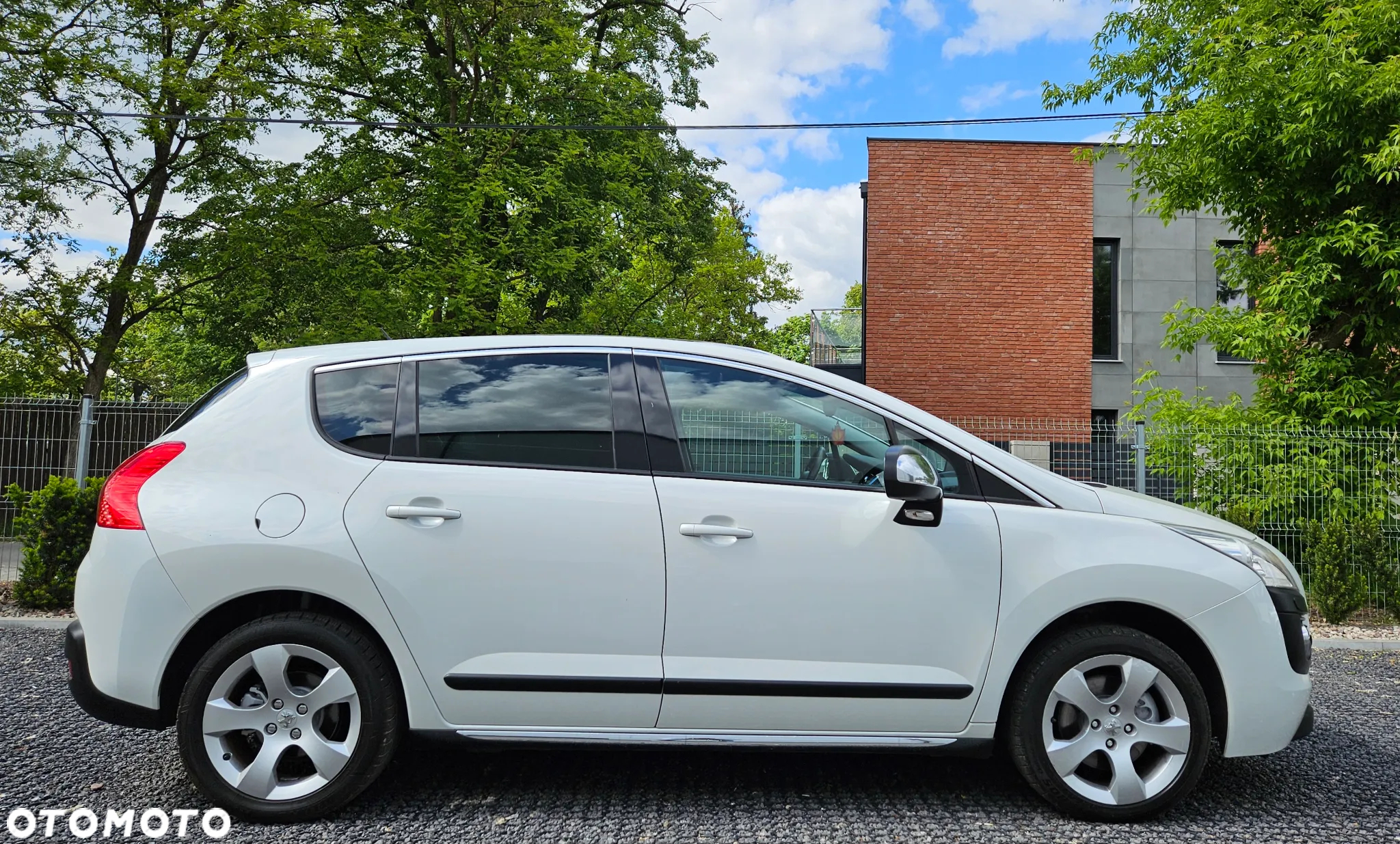 Peugeot 3008 1.6 Allure - 12