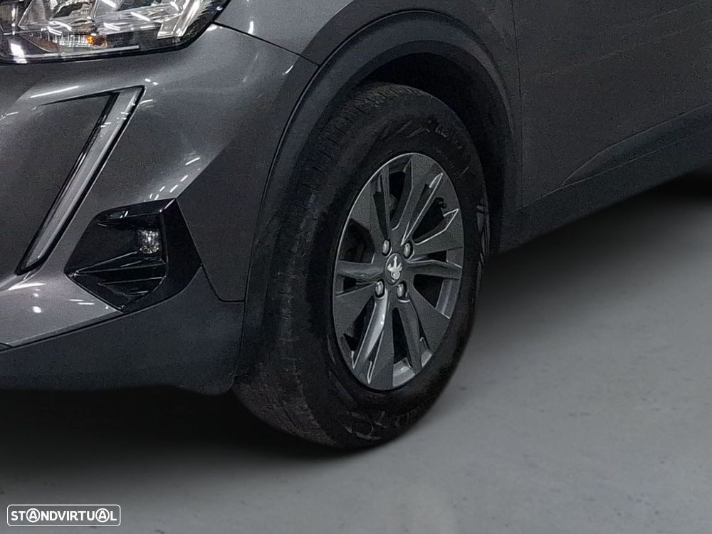 Peugeot 2008 1.2 PureTech Active Pack - 4