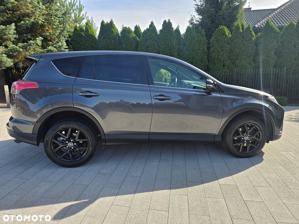 Toyota RAV4 - 7