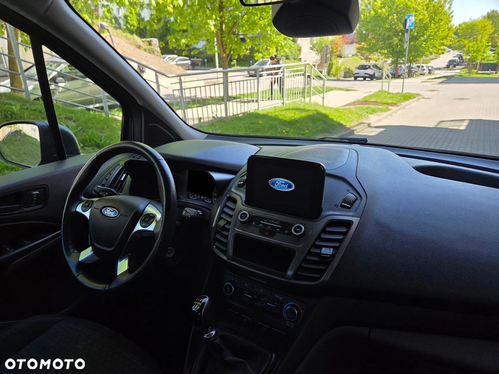 Ford Tourneo Connect - 9