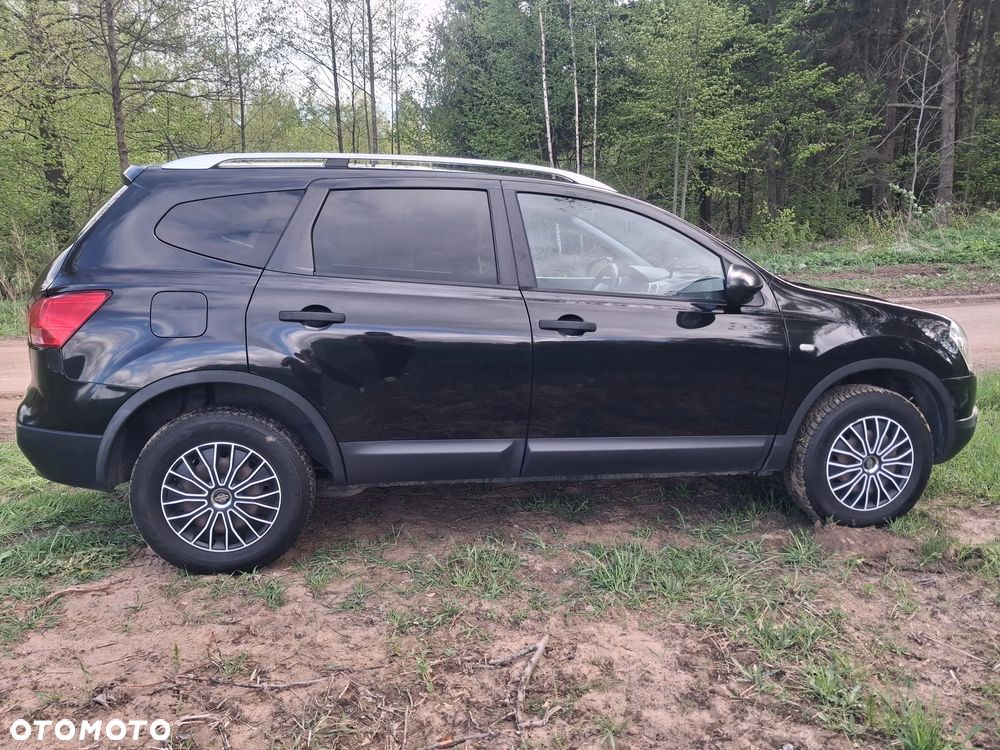 Nissan Qashqai+2 2.0 Visia - 8