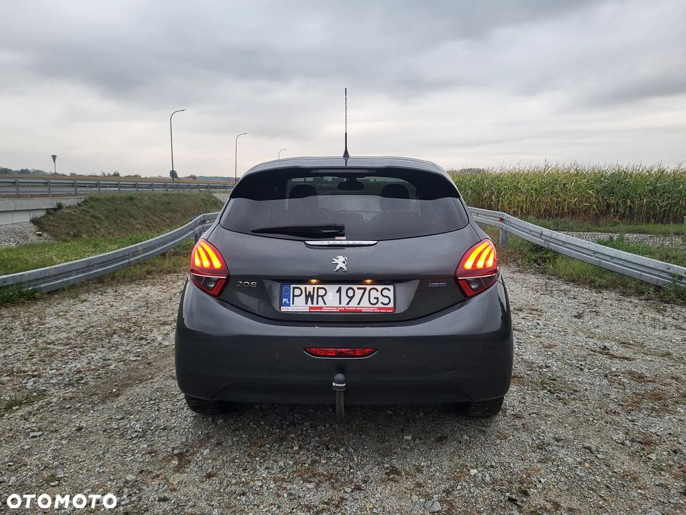 Peugeot 208 1.6 BlueHDi Active S&S - 6