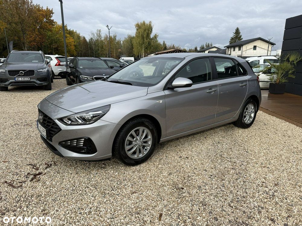 Hyundai i30 1.5 DPI Modern - 10