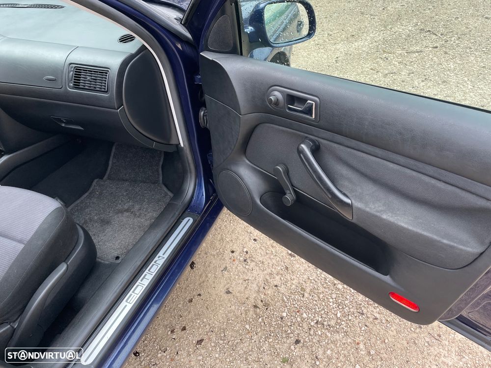 VW Golf 1.9 TDi Confortline - 14