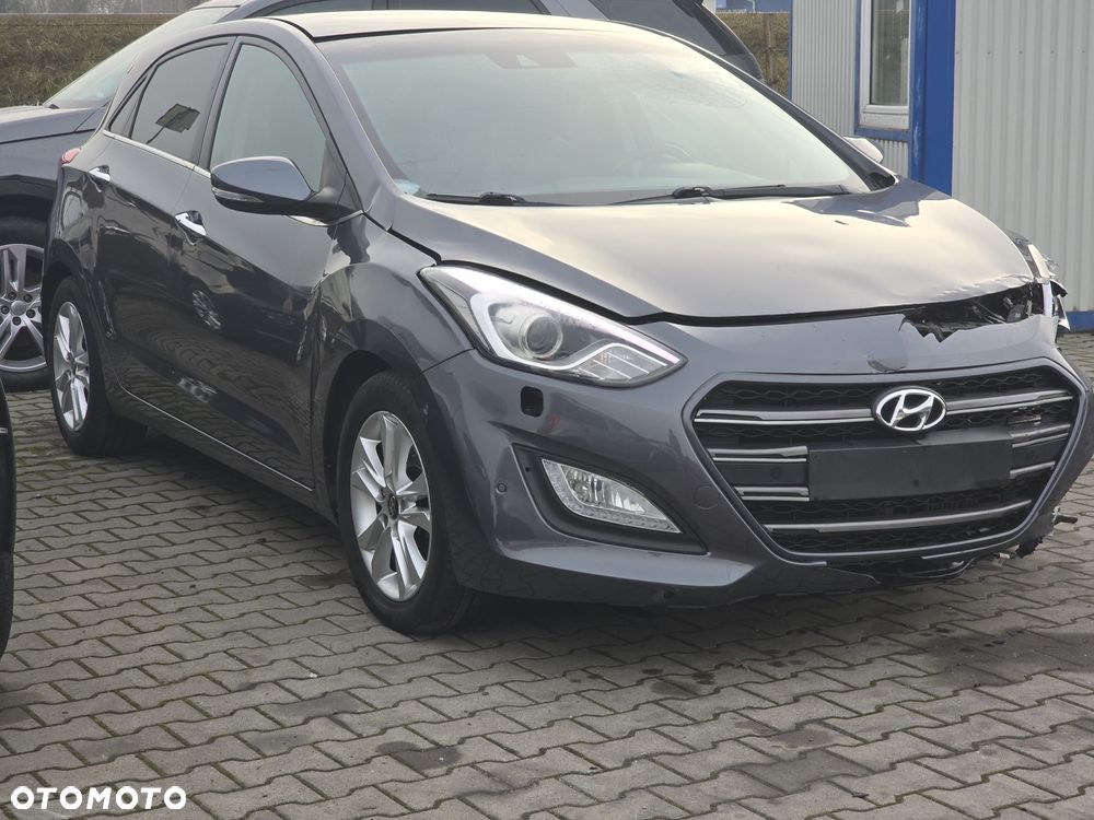 Hyundai i30 1.6 CRDI DCT Premium - 31