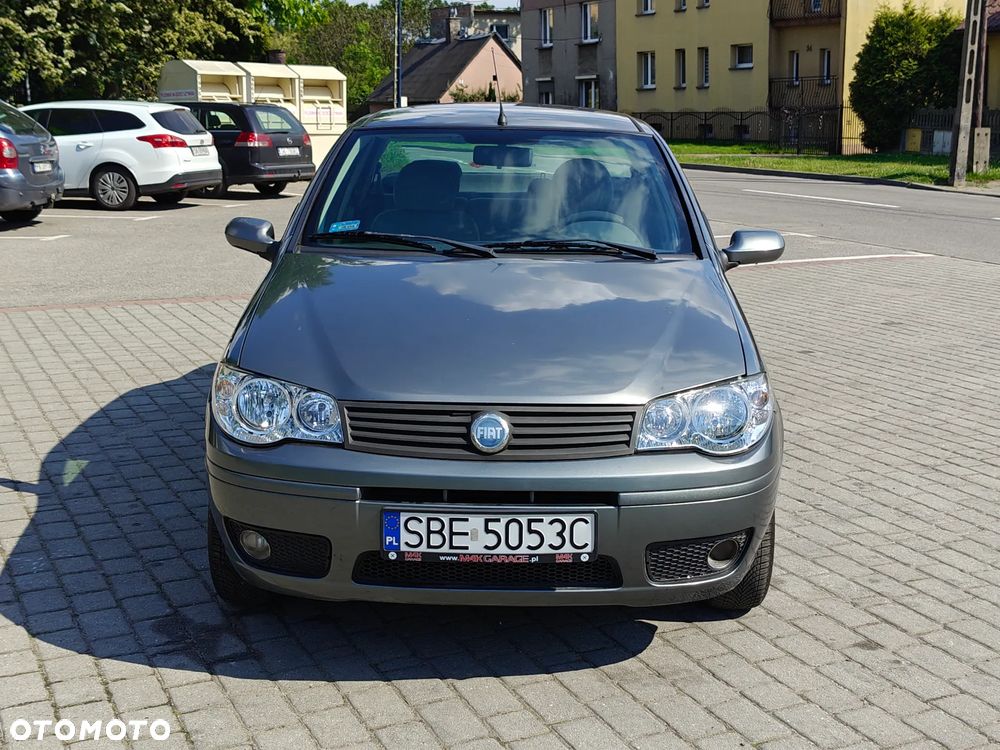 Fiat Albea 1.4 Dynamic - 16