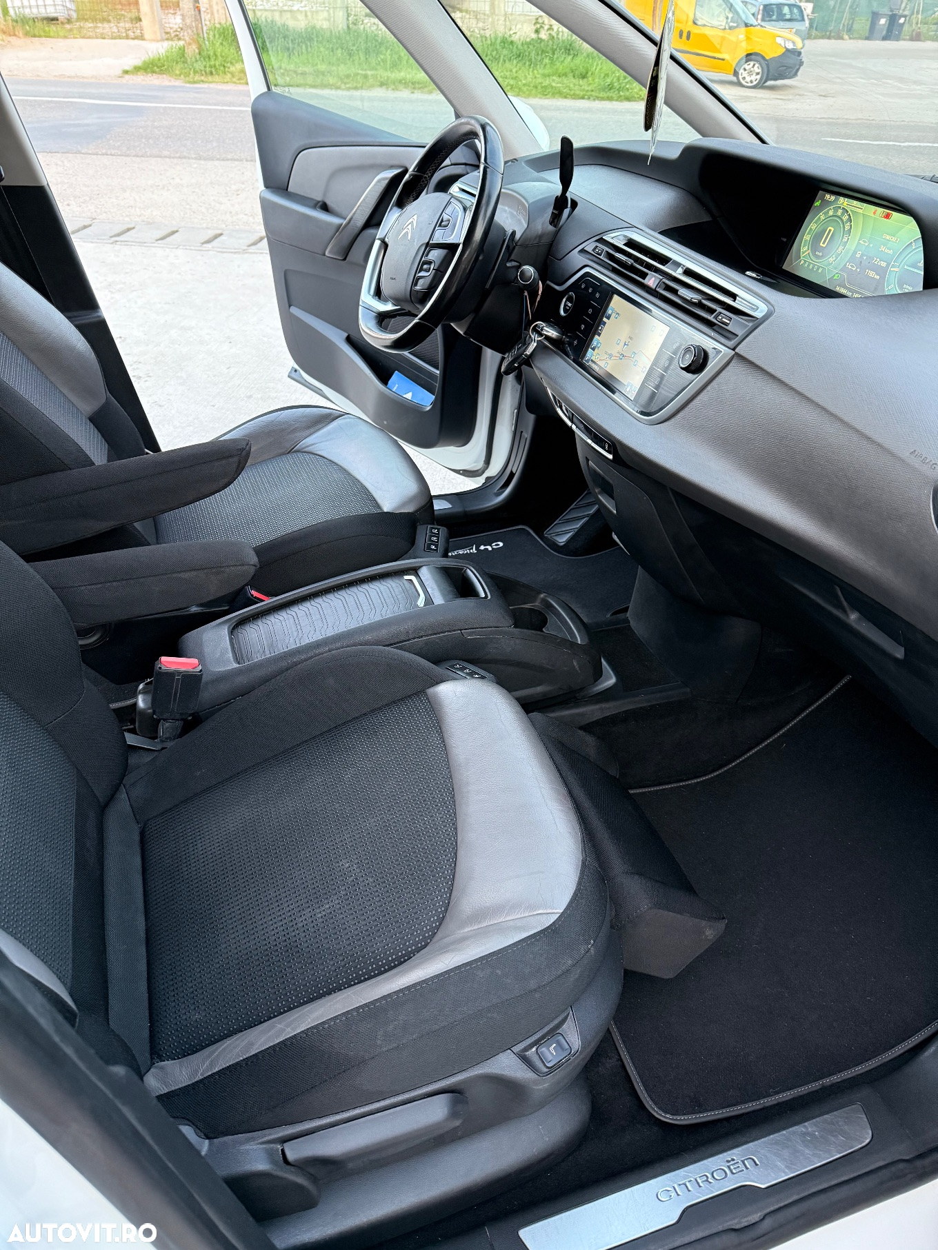 Citroën C4 Grand Picasso e-HDi 115 ETG6 Exclusive - 7