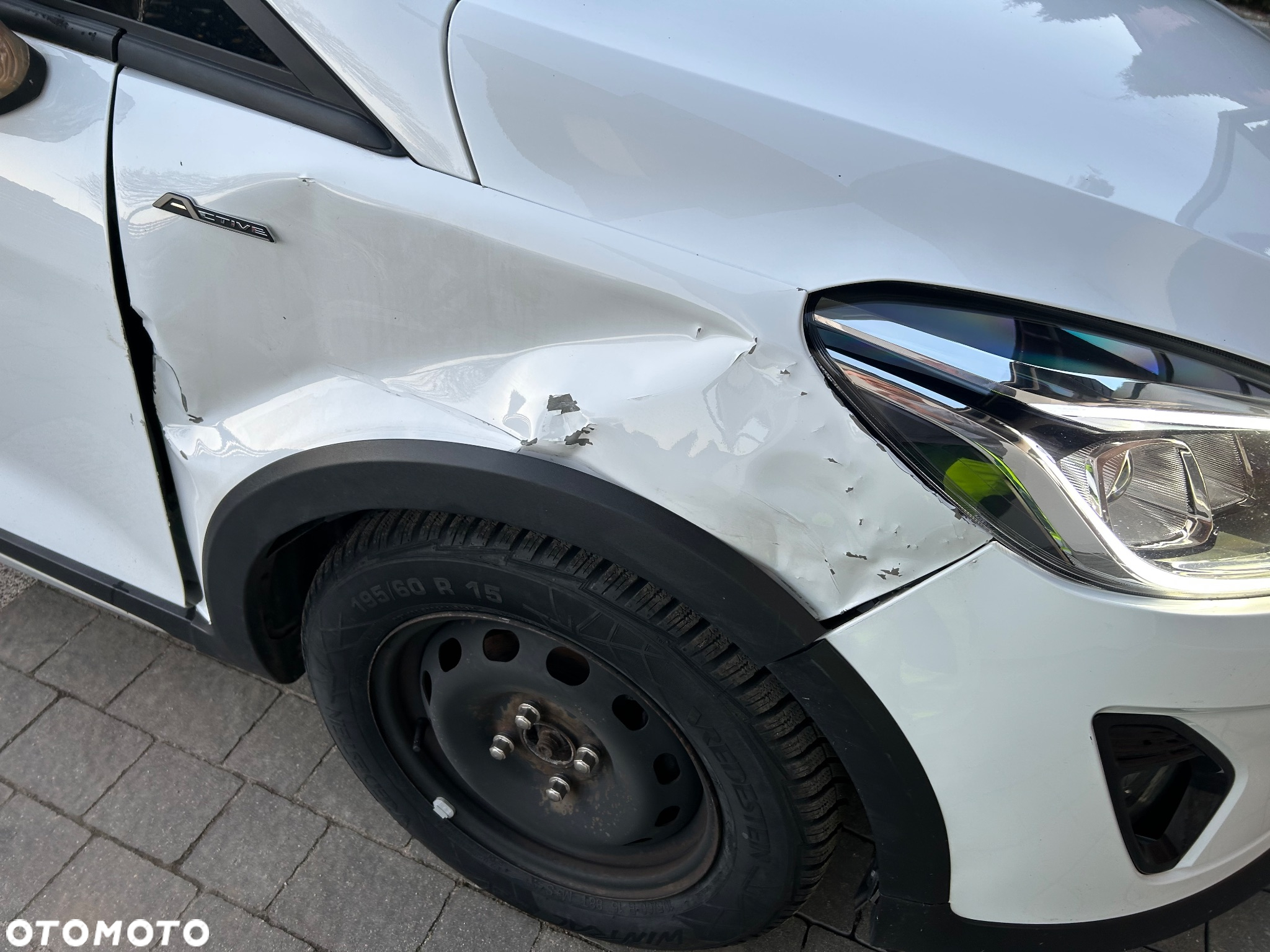 Ford Fiesta 1.0 EcoBoost S&S ACTIVE - 28