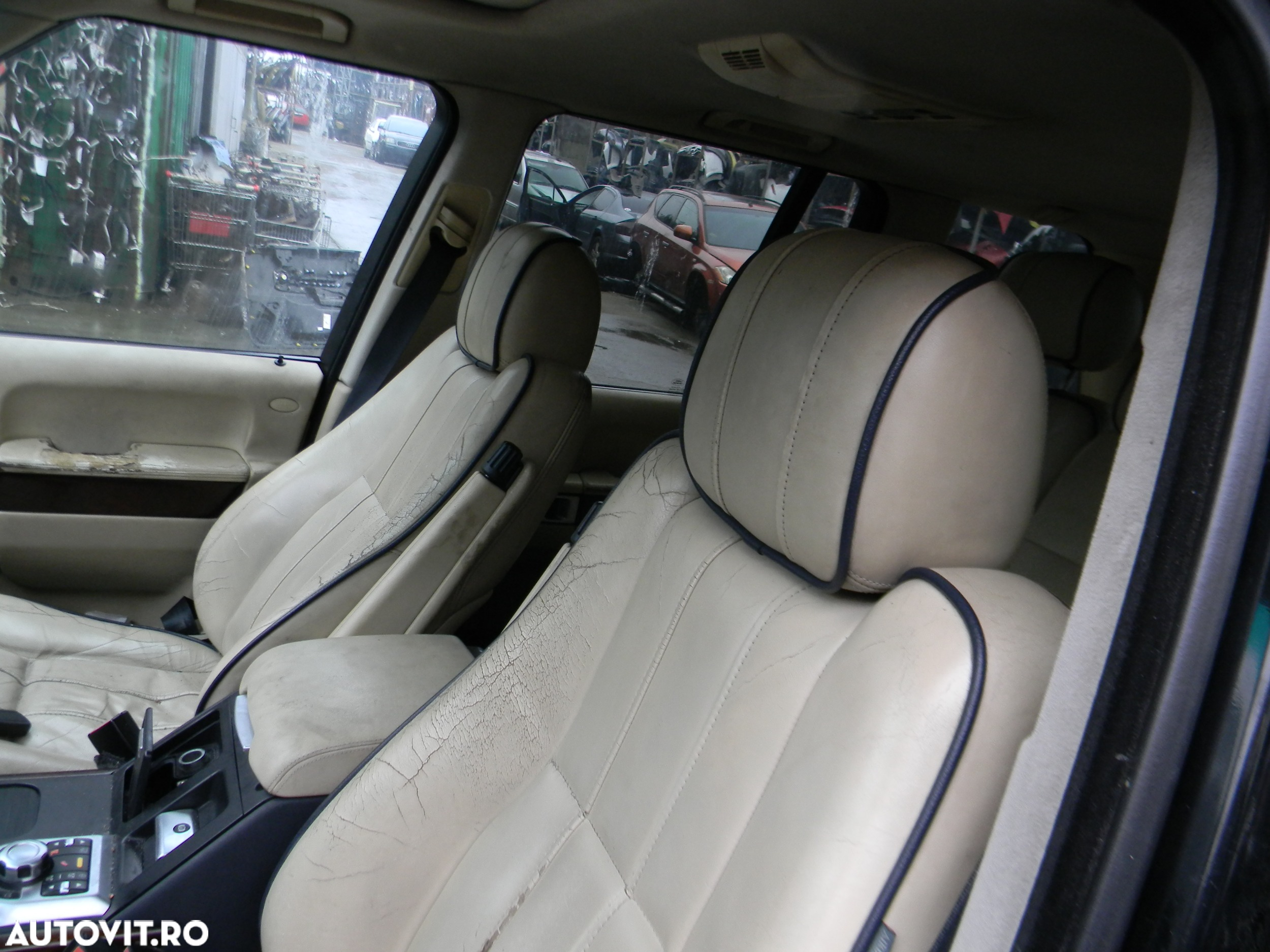 Dezmembrari  Land Rover RANGE ROVER Mk 3 L322 (LM)  2002  > 2012 3.6 - 15