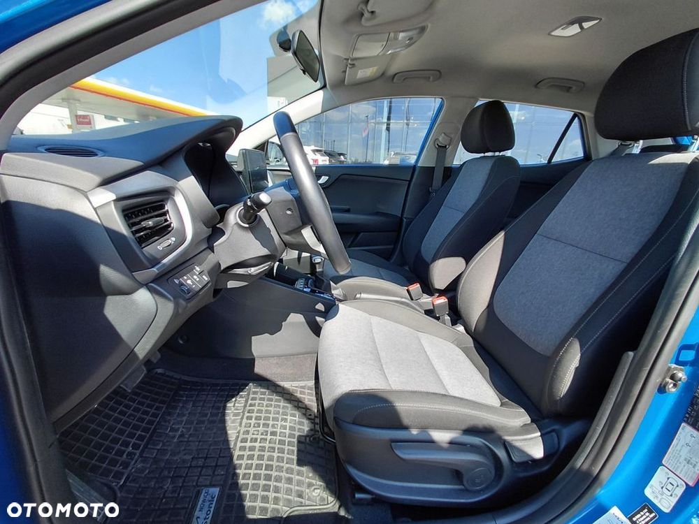 Kia Stonic - 11