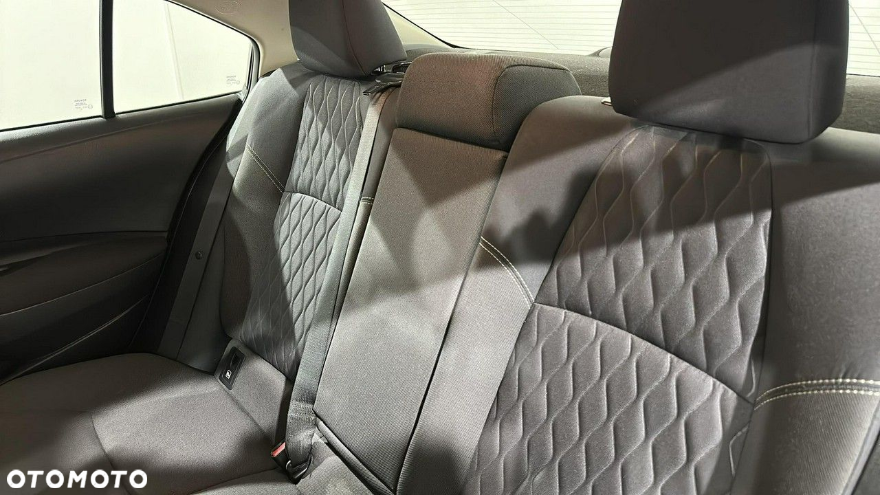 Toyota Corolla - 15