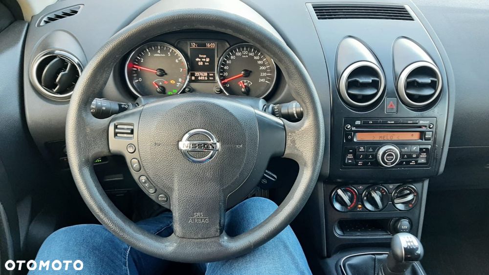 Nissan Qashqai 1.6 Acenta - 10