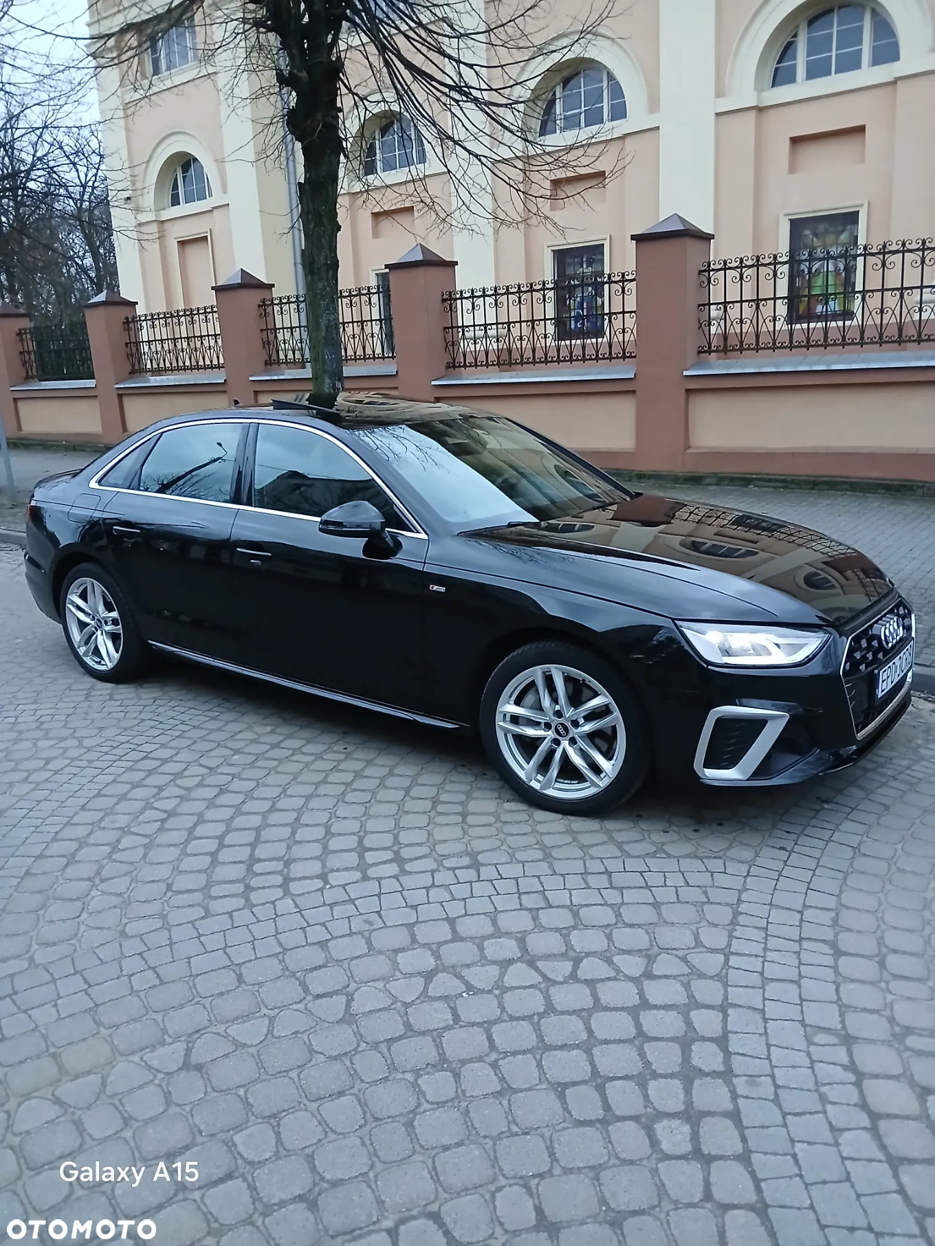 Audi A4 45 TFSI quattro S tronic S line - 2