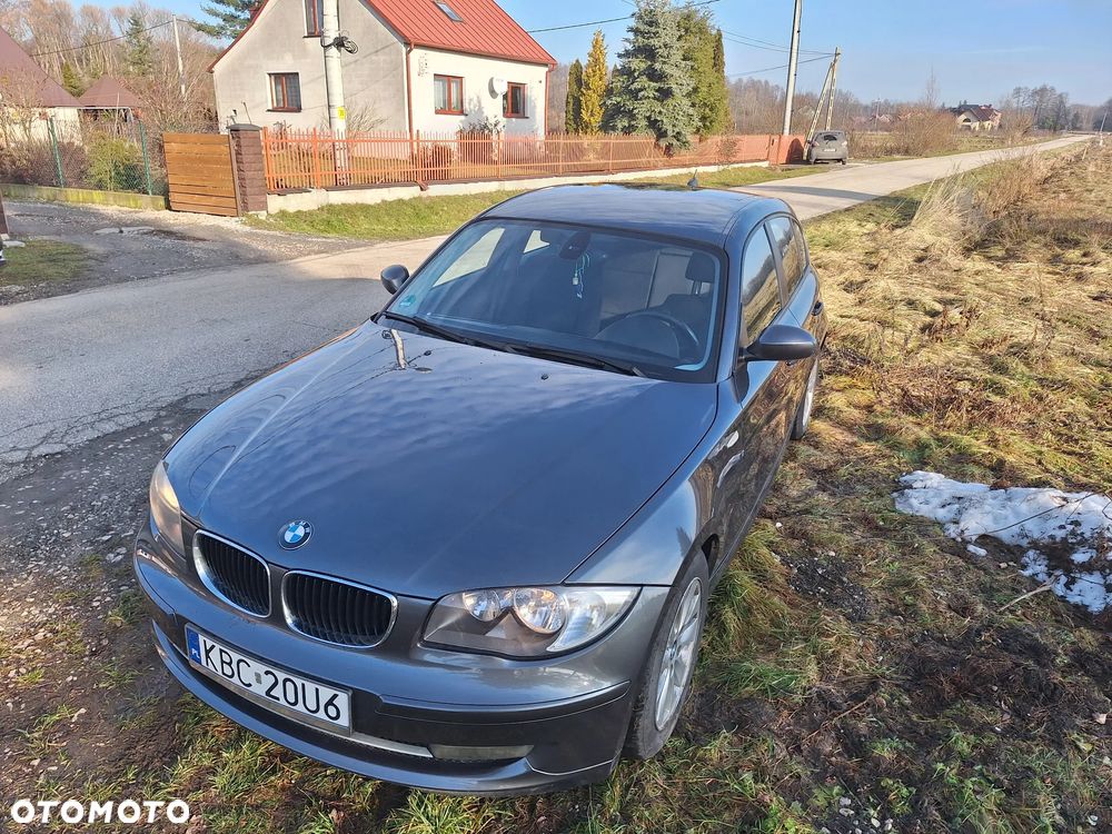 BMW Seria 1 120d DPF - 5