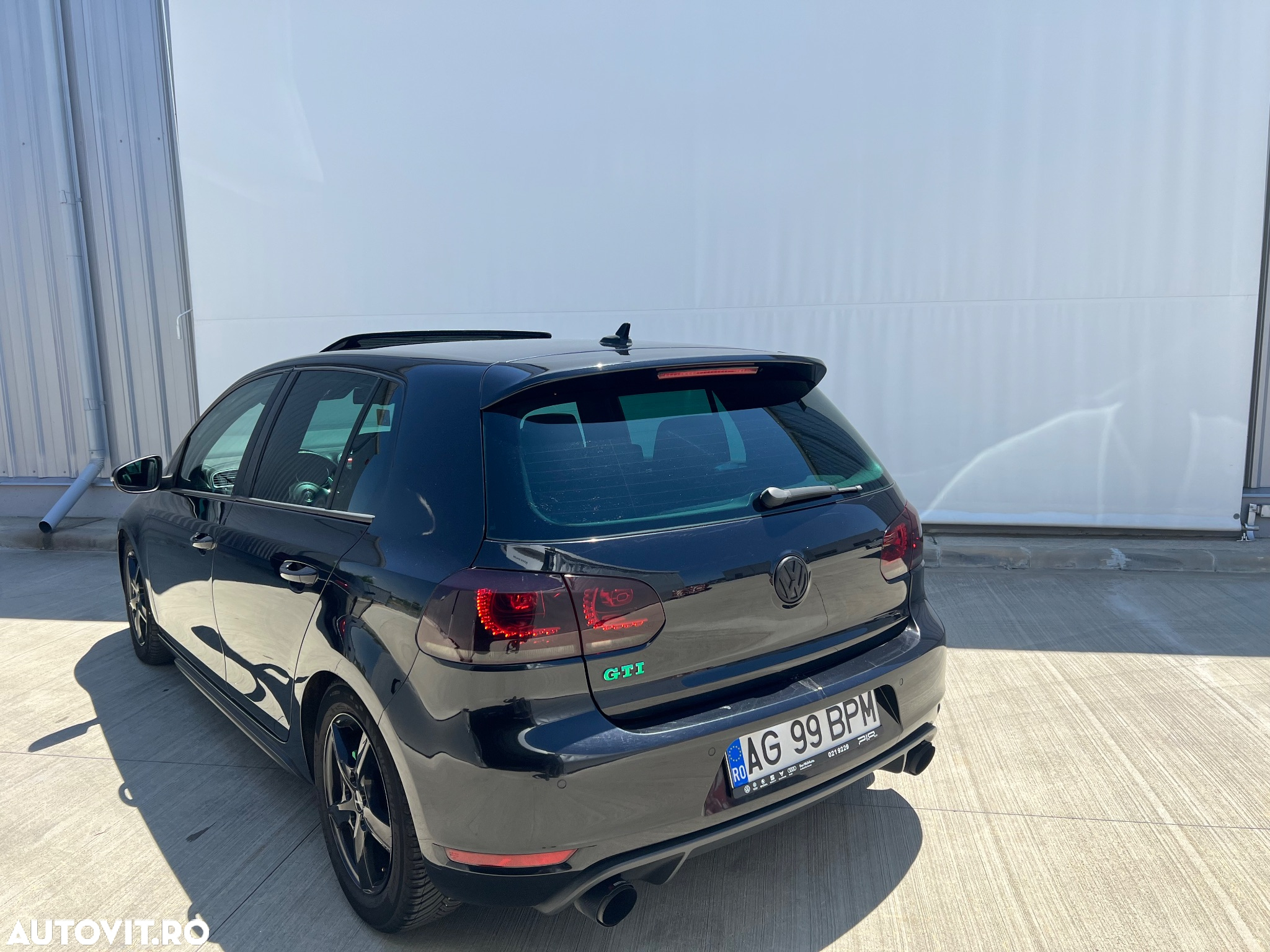 Volkswagen Golf 2.0 GTI DSG - 8
