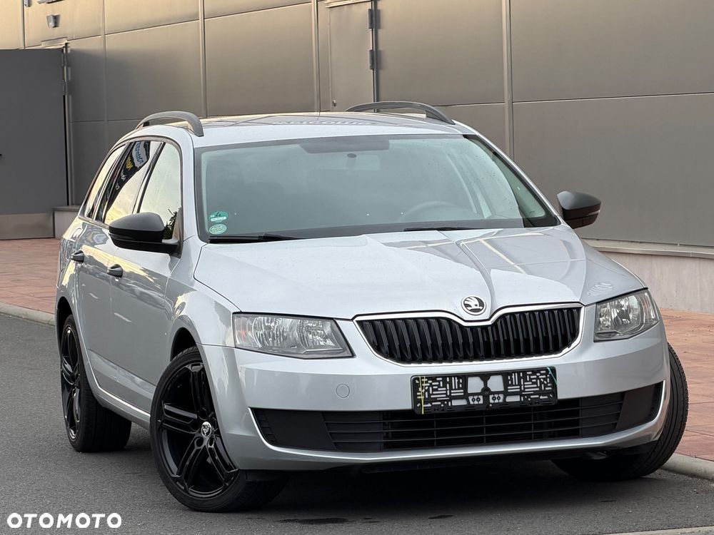 Skoda Octavia 2013 photo 2
