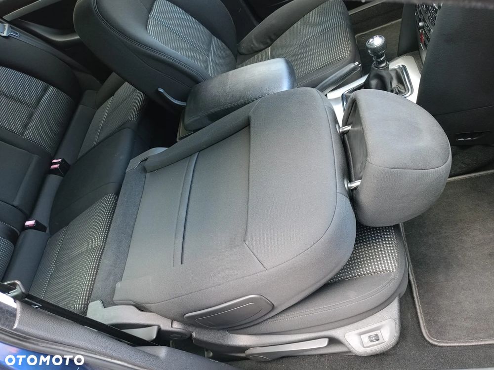 Peugeot 407 2.0 HDI ST Sport EU4 - 24