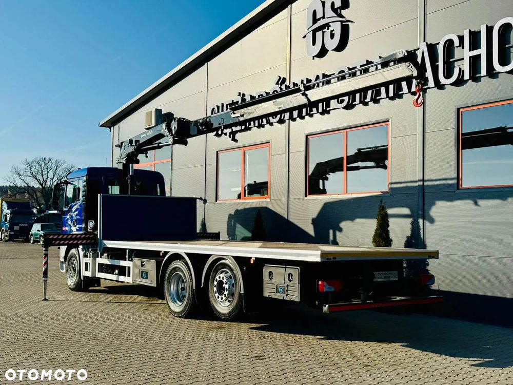 MAN TGS 26.360 // E6 // Klimatyzacja / 6x2 // platforma laweta 7,2m z HDS HMF 1420 // dzwig żuraw kran crane skrzynia uniwersalny - 4