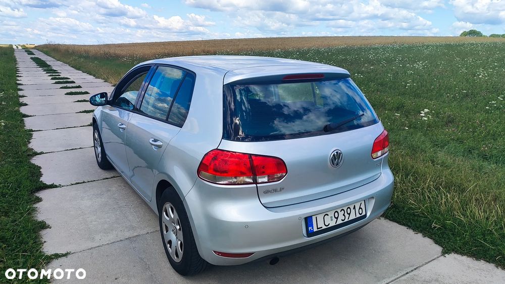 Volkswagen Golf 1.6 TDI DPF Comfortline - 5