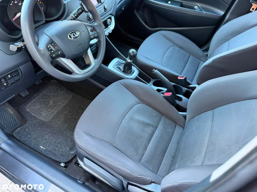 Kia Rio 1.2 XL - 10