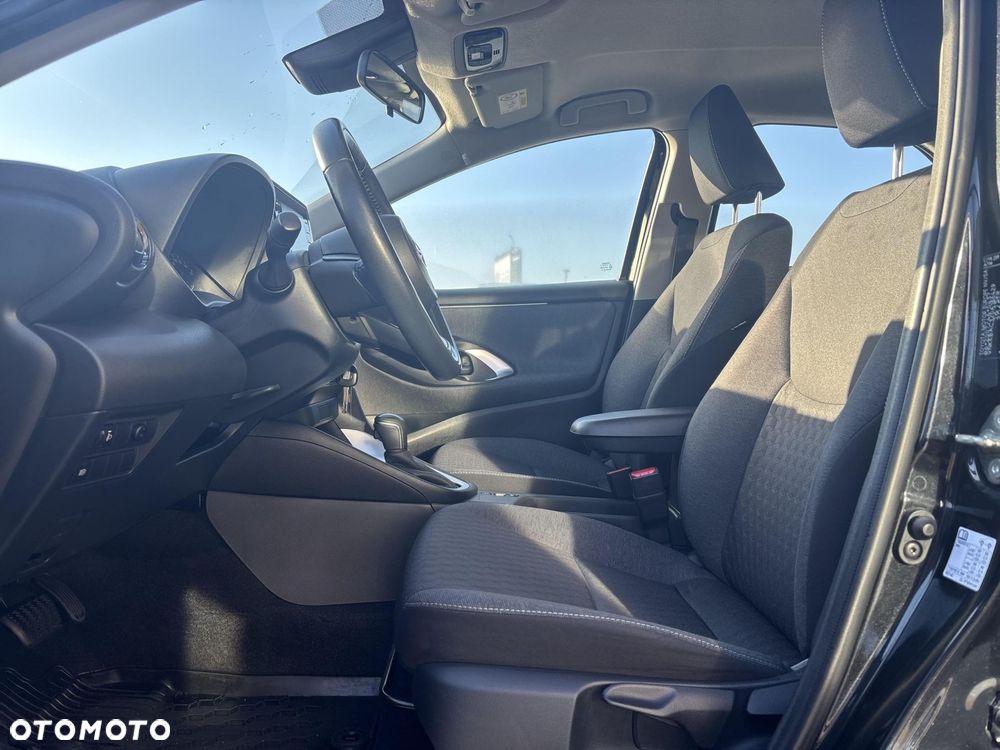 Toyota Yaris Hybrid 1.5 Comfort - 10