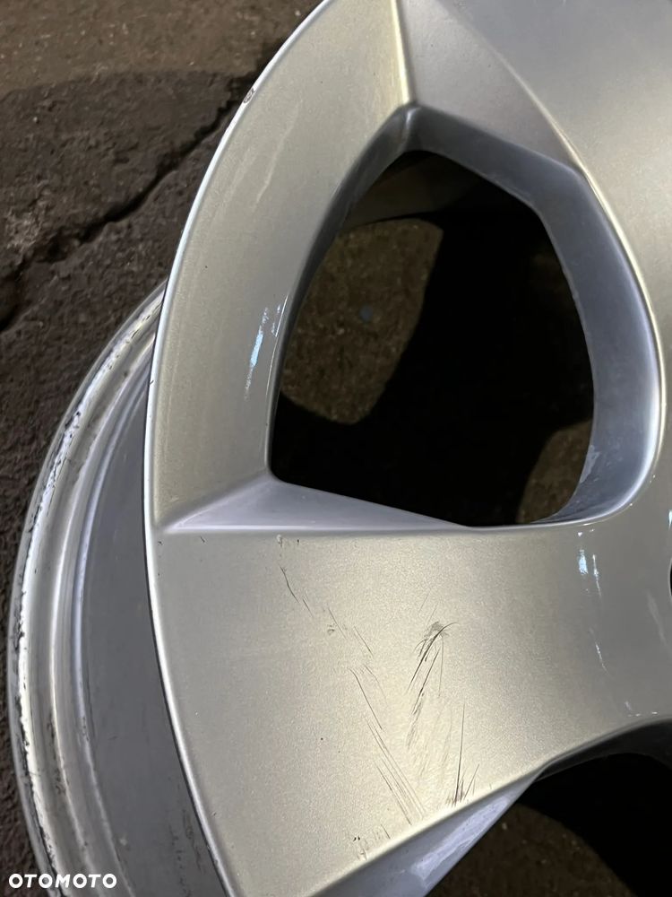 Felga Peugeot 3008 4x108 7,5J x 17 ET 29 9684883880 - 3