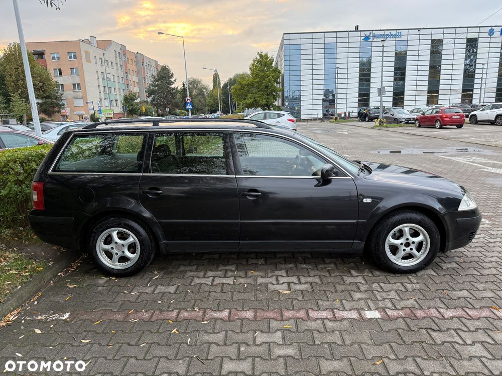 Volkswagen Passat 1.9 TDI Comfortline - 6