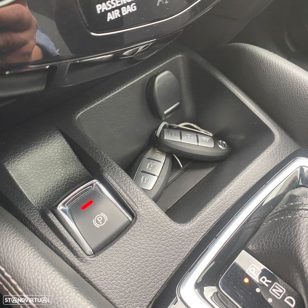 Nissan Qashqai 1.6 dCi N-Connecta Led Xtronic - 44