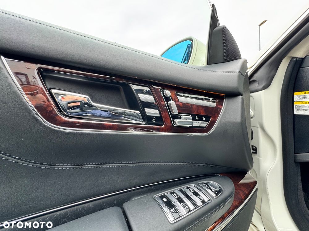 Mercedes-Benz CL 500 7G-TRONIC - 30