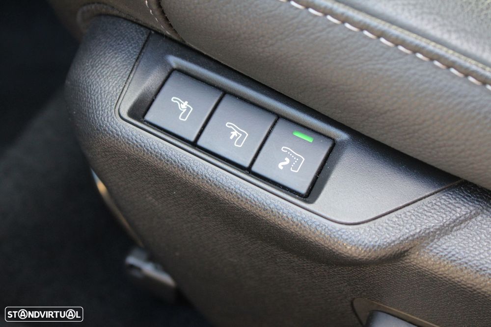 Citroën C4 e-C4 136 PLUS - 16