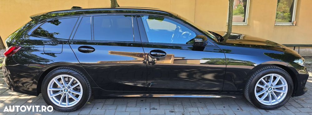 BMW Seria 3 318i Touring Aut. Advantage - 3