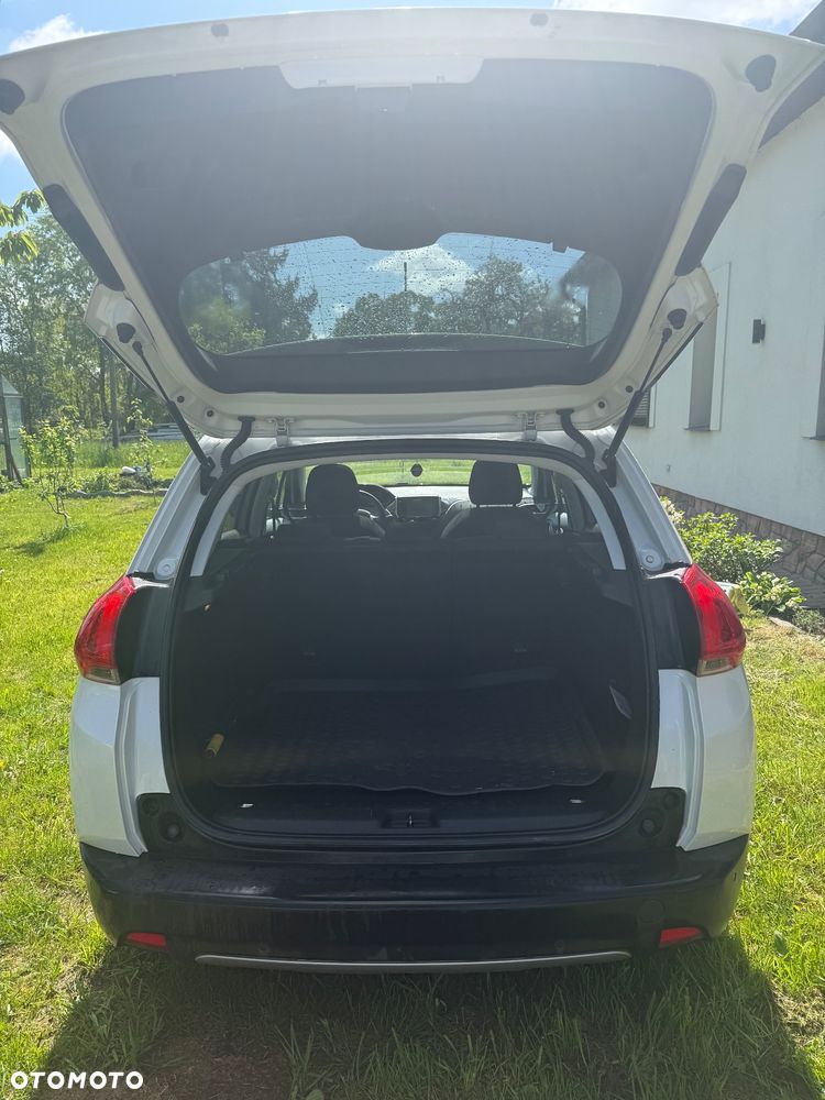 Peugeot 2008 PureTech 110 Stop&Start Style - 5