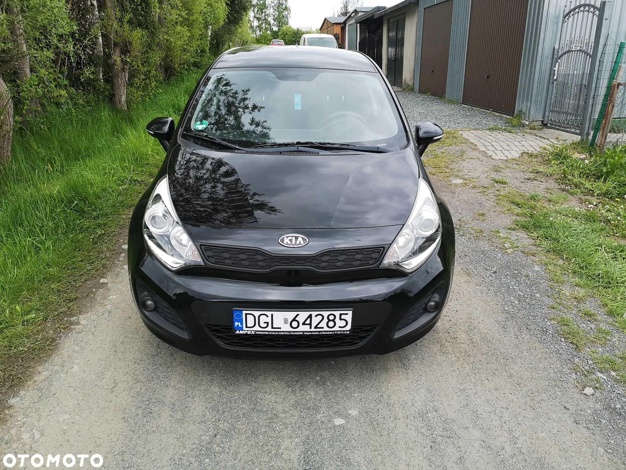 Kia Rio - 10