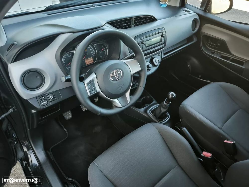 Toyota Yaris 1.4 D-4D ACtive+AC - 18