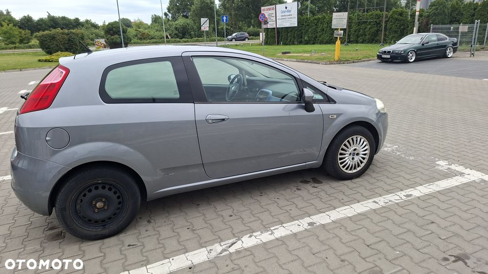 Fiat Grande Punto - 2