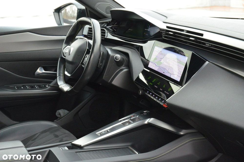 Peugeot 308 BlueHDi 130 EAT8 GT - 28