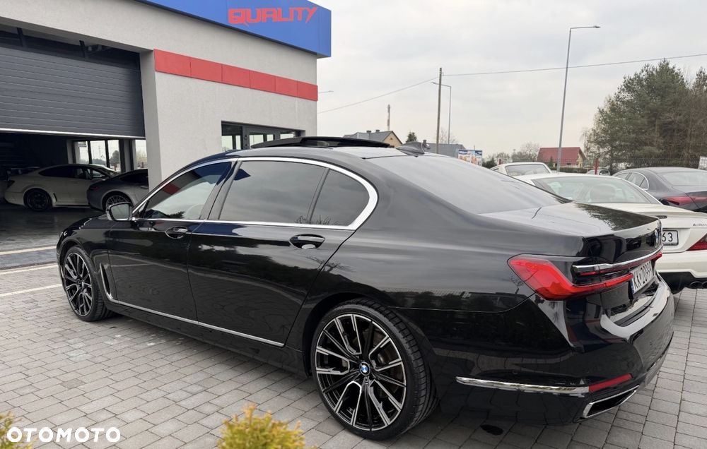 BMW Seria 7 740Li - 9
