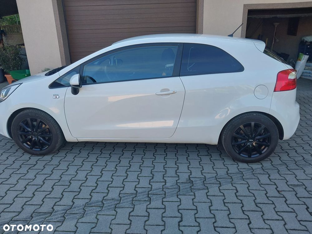 Kia Rio 1.2 S - 2
