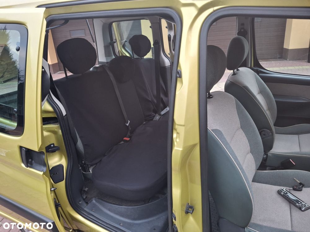 Peugeot Partner - 12