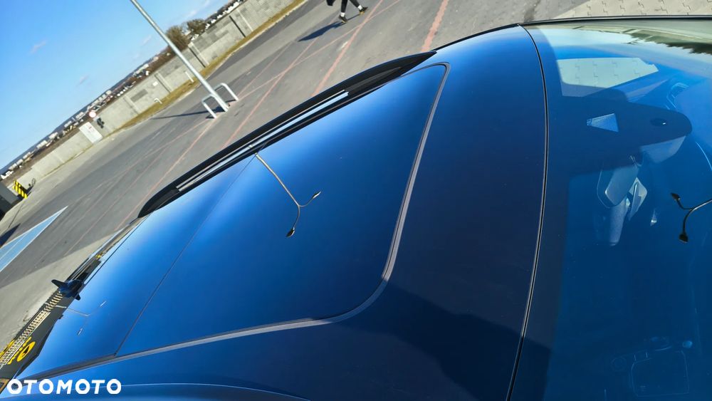 Volkswagen Tiguan - 10