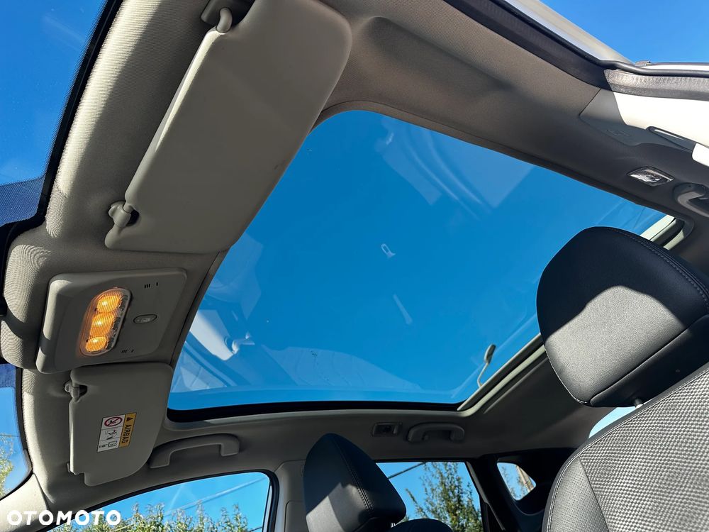 Nissan Qashqai - 25