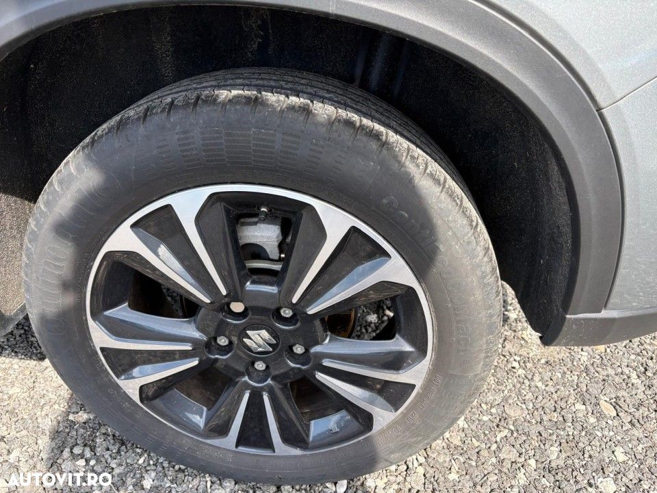 Suzuki Vitara 1.4 ALLGRIP Spirit - 16